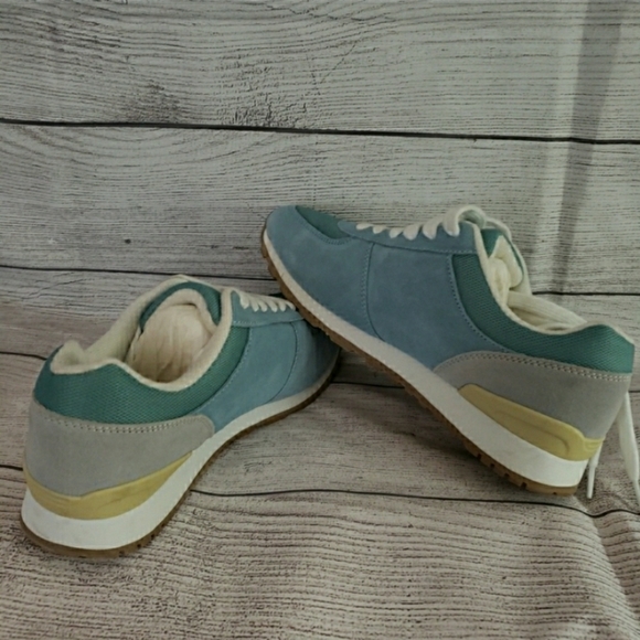 comfortview Shoes - NWOT | Hannah Comfortview Sneakers | Women's 8.5M‎